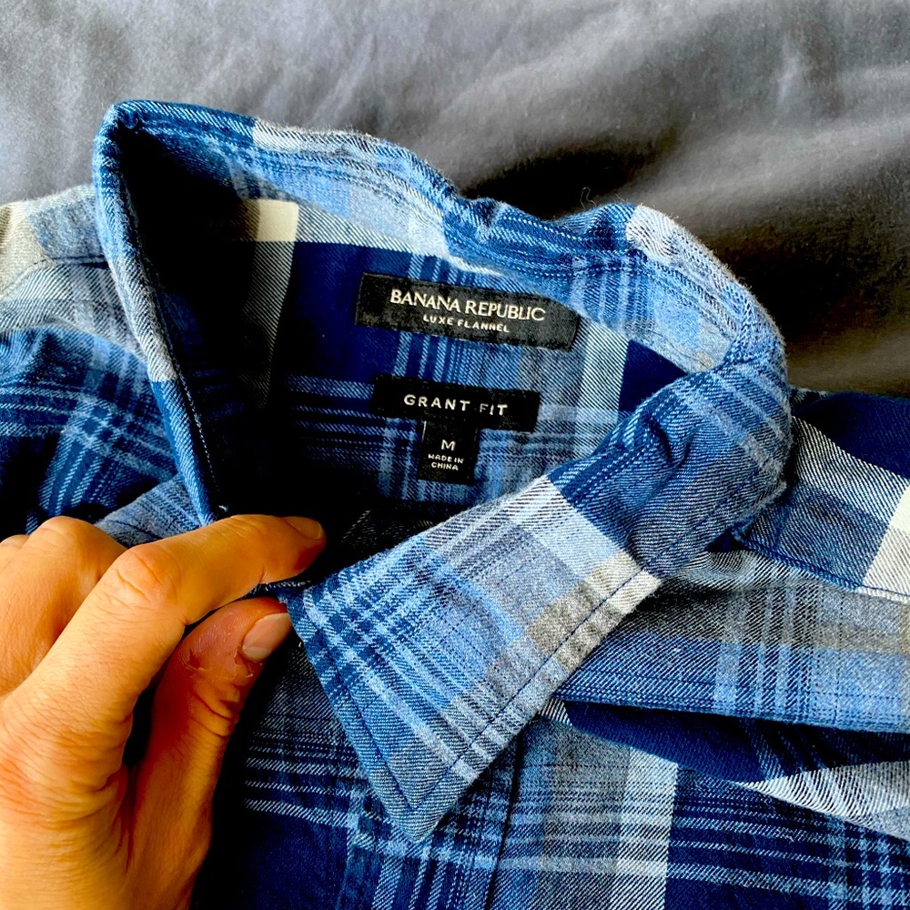 EUC Banana Republic blue flannel shirt